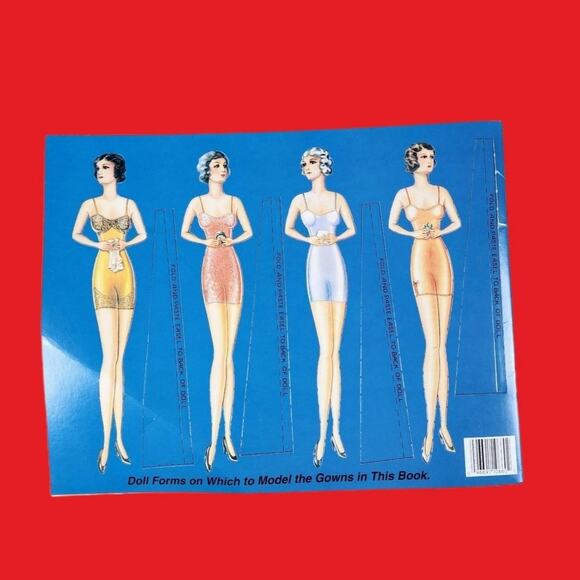 Dresses Worn by the First Ladies of The White House - Picture 2 of 4